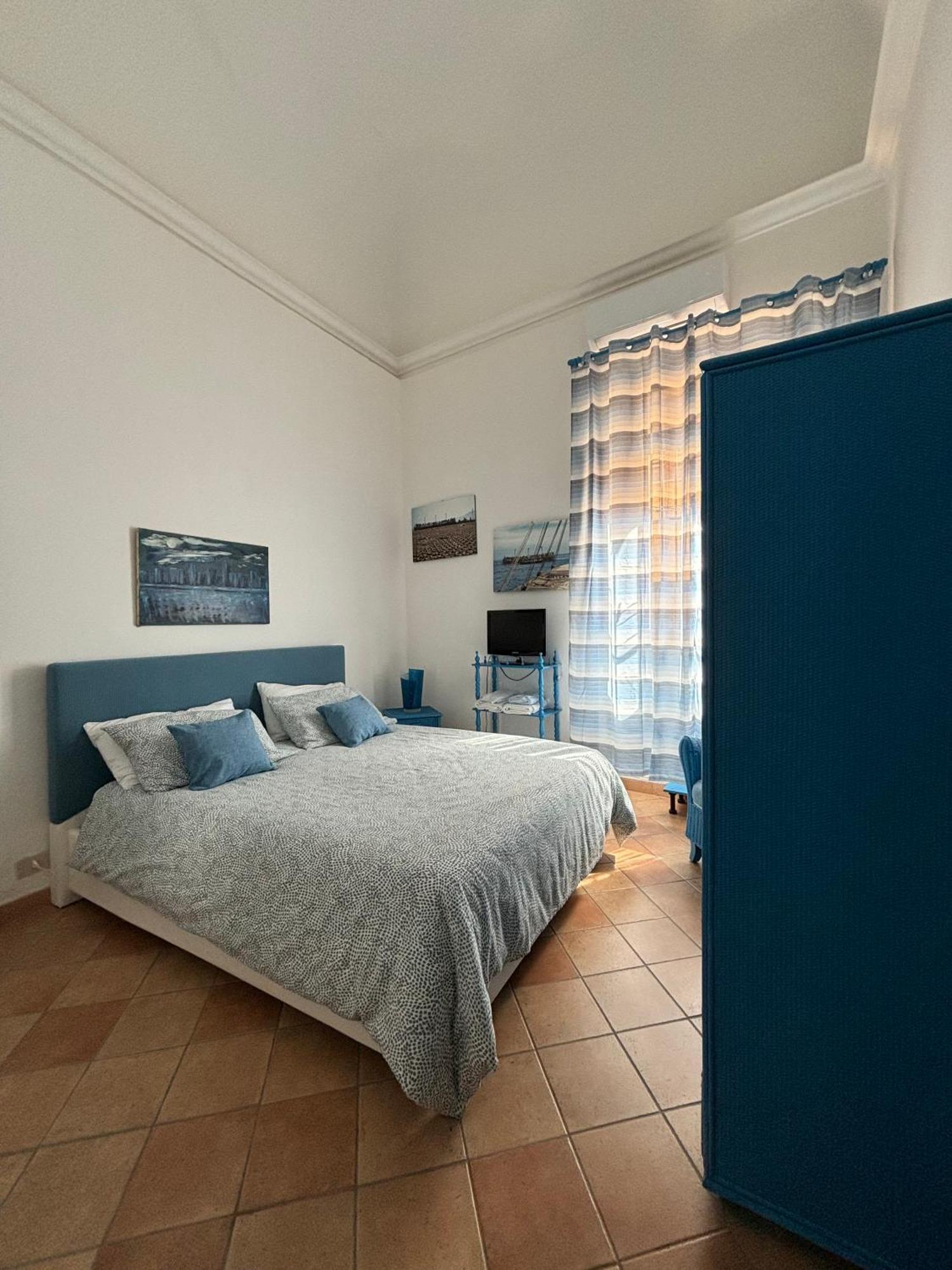 Penelope Apartment